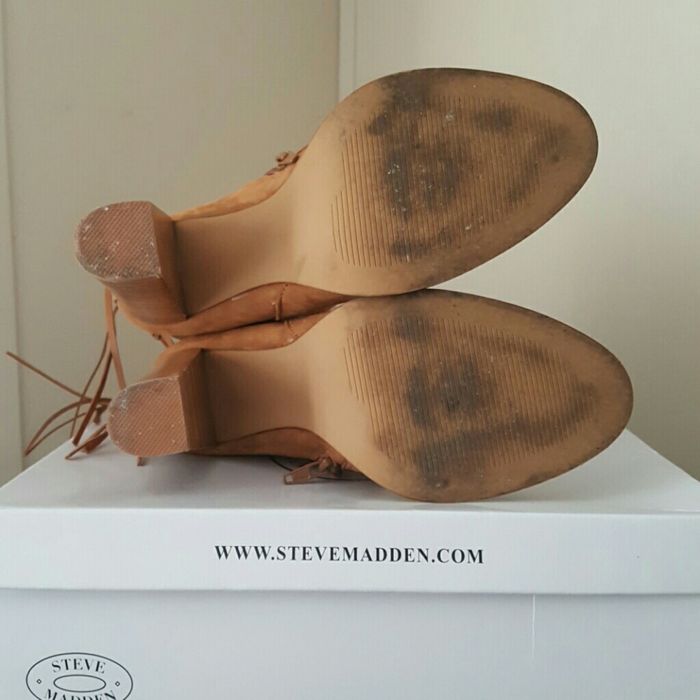 Steve Madden size 8.5 camel colored ankle boots - Picture 3 of 5
